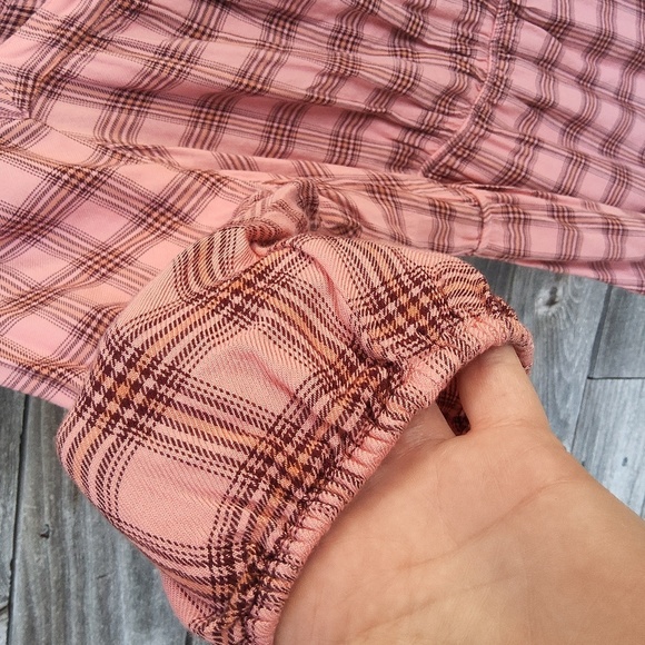 Lane Bryant pink long sleeved blouse size 20 - Picture 3 of 9